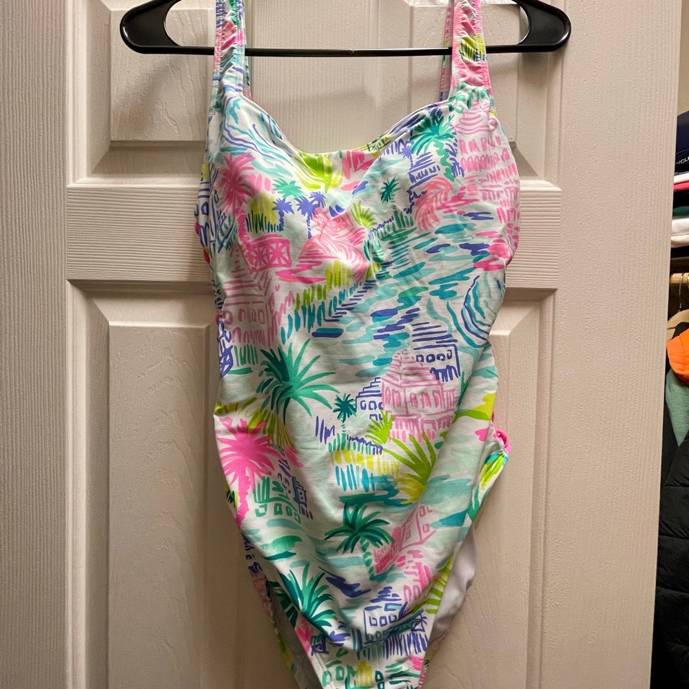 Lilly Pulitzer Swimsuit sz 10